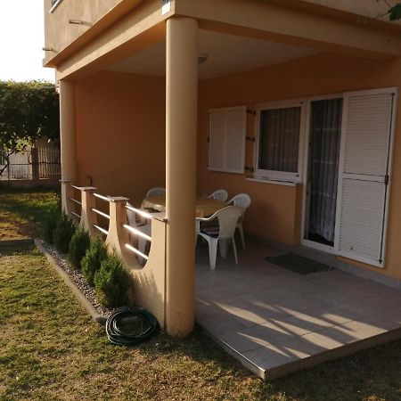 Marina Apartment Biograd Na Moru Bagian luar foto
