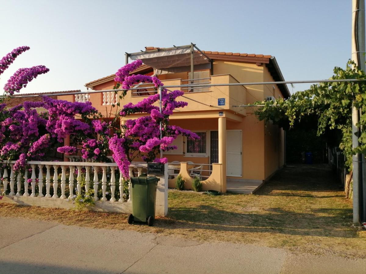 Marina Apartment Biograd Na Moru Bagian luar foto