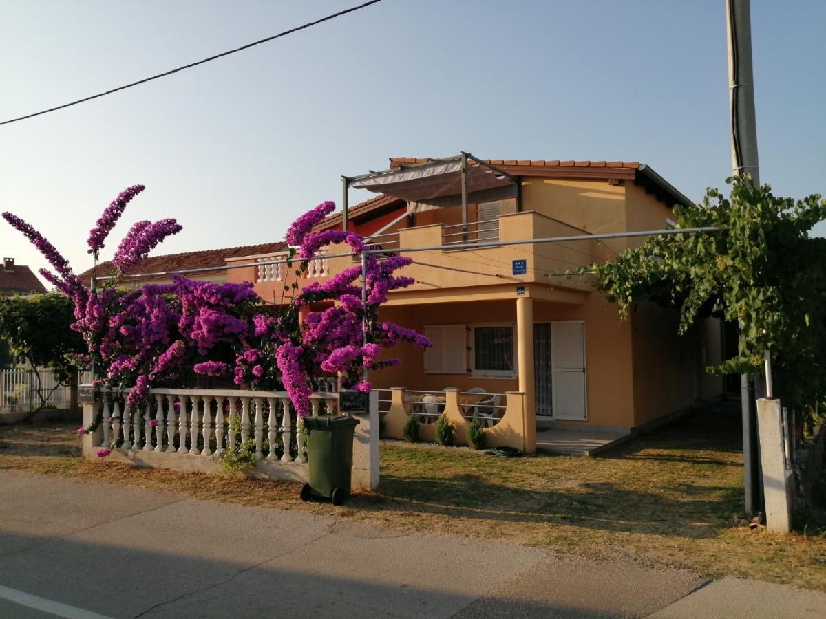 Marina Apartment Biograd Na Moru Bagian luar foto