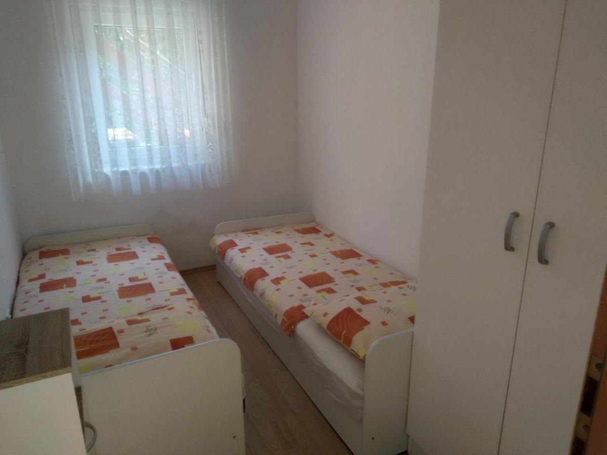 Marina Apartment Biograd Na Moru Bagian luar foto