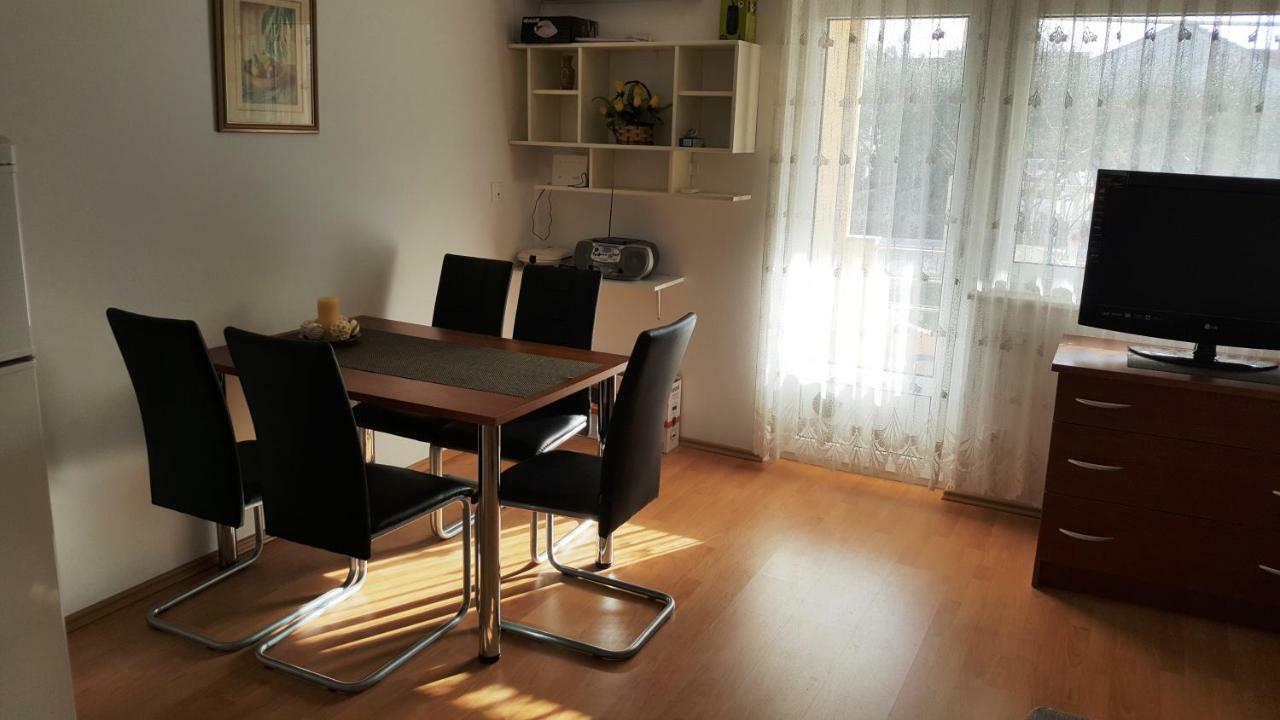 Marina Apartment Biograd Na Moru Bagian luar foto