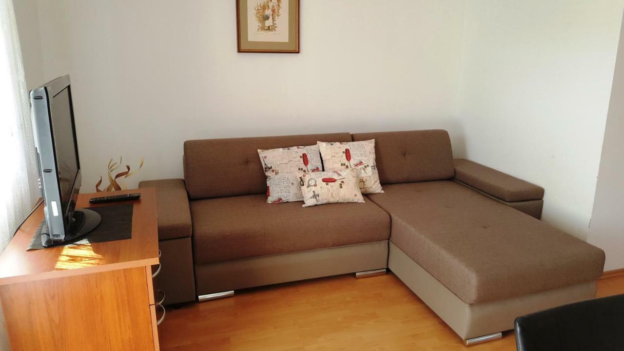 Marina Apartment Biograd Na Moru Bagian luar foto