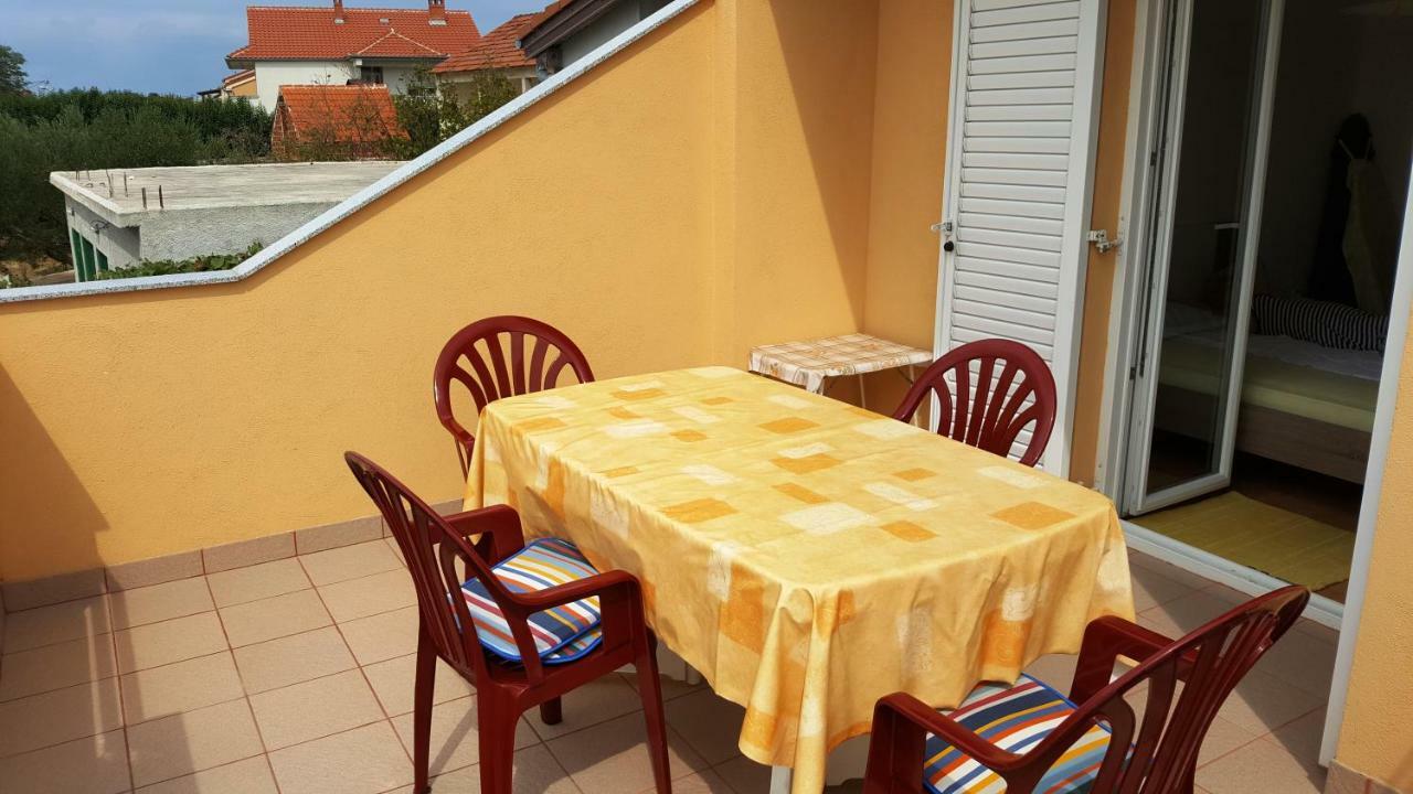 Marina Apartment Biograd Na Moru Bagian luar foto