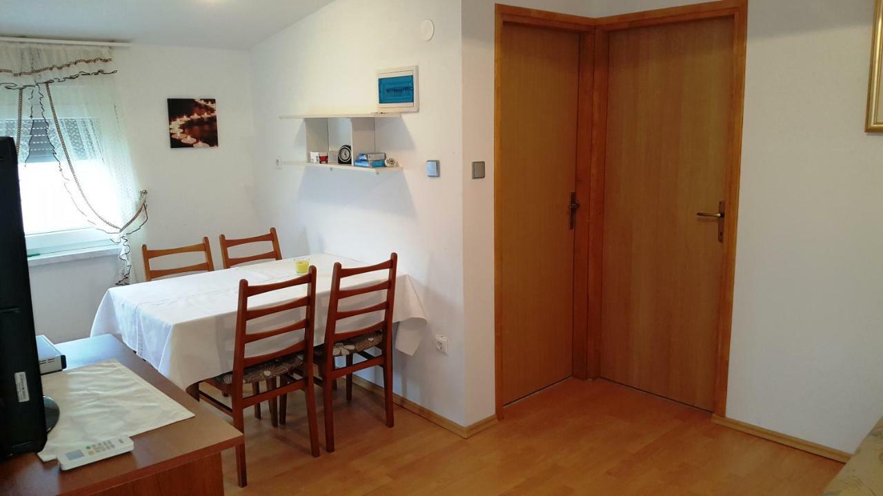 Marina Apartment Biograd Na Moru Bagian luar foto