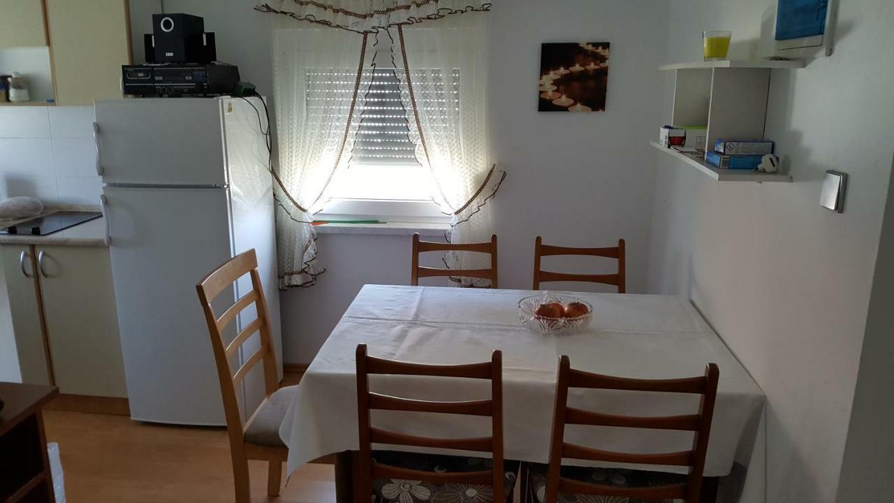 Marina Apartment Biograd Na Moru Bagian luar foto